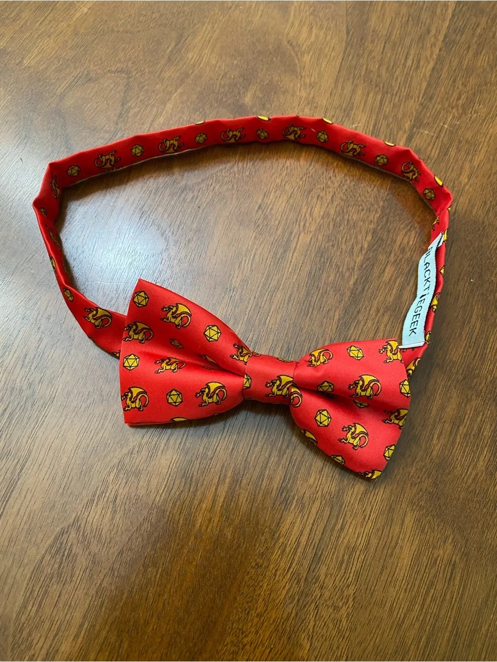 Dungeons and Dragons‎ D20 Bow tie
